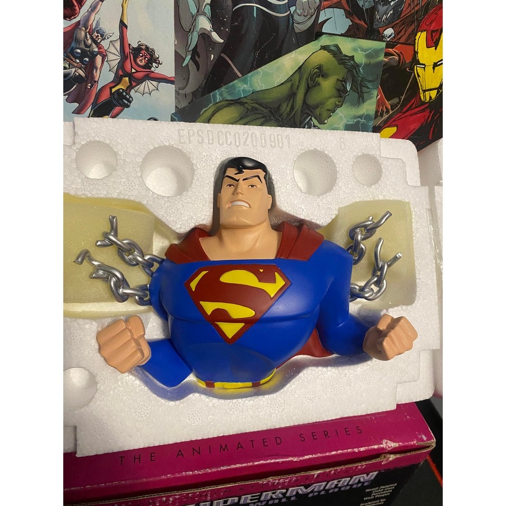 DC Direct - Justice League: The Animated Series - Superman Wall Plaque CIB